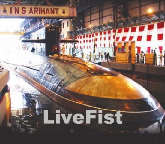 Tàu ngầm hạt nhân INS Arihant do Ấn Độ tự sản xuất.